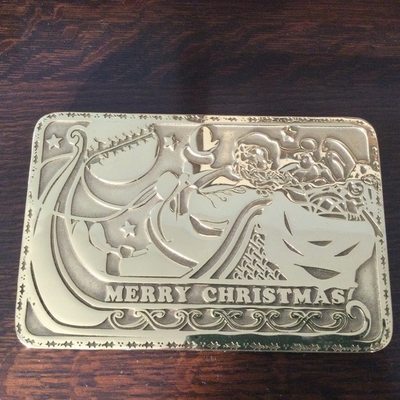 Brass Merry Christmas Trivet by Virginia Metalcrafters - Picture 2 of 7